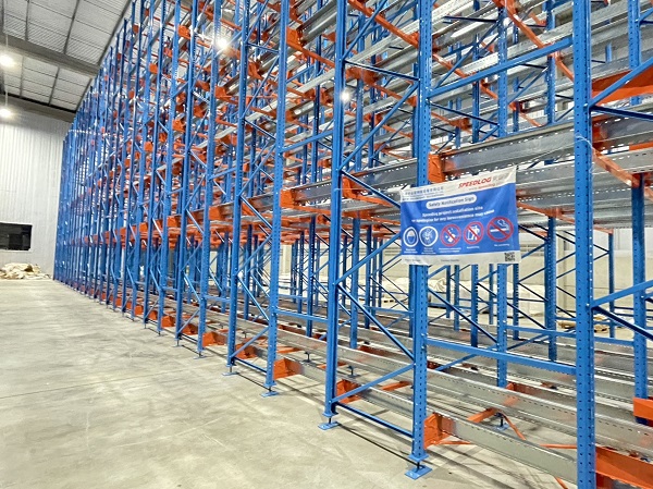 Pallet shuttle system project in Brazil Projet de système de navette palette au Brésil