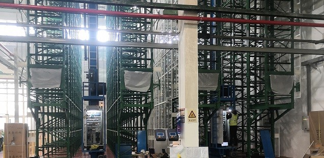 Système d’entrepôt automatisé au service de l’industrie automobile